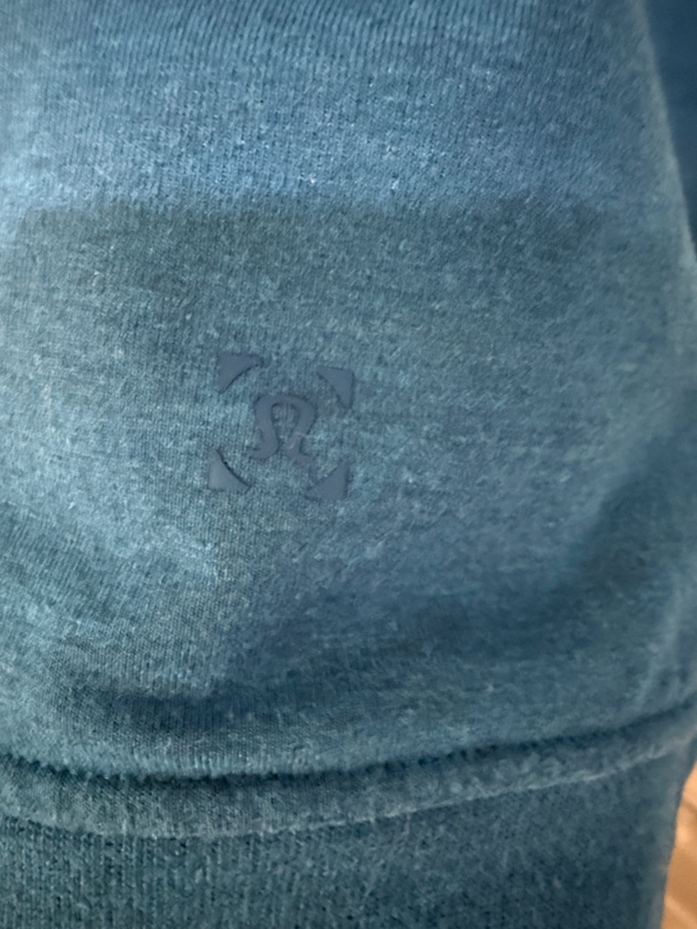 Lululemon Black/Teal Hoodie - Casual Comfort - Picture 3 of 4